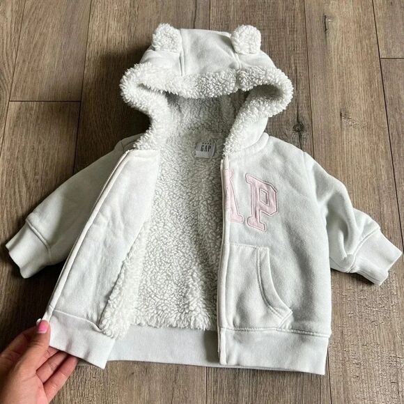 BABY GAP Zippered Hoodie with Fuzzy Lining and Pockets Size 0-3 Months - Picture 4 of 6